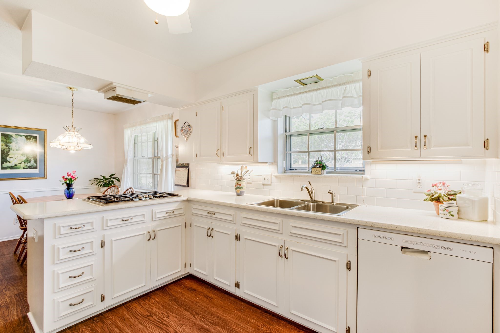 331 Robin Way Richardson TX 75080