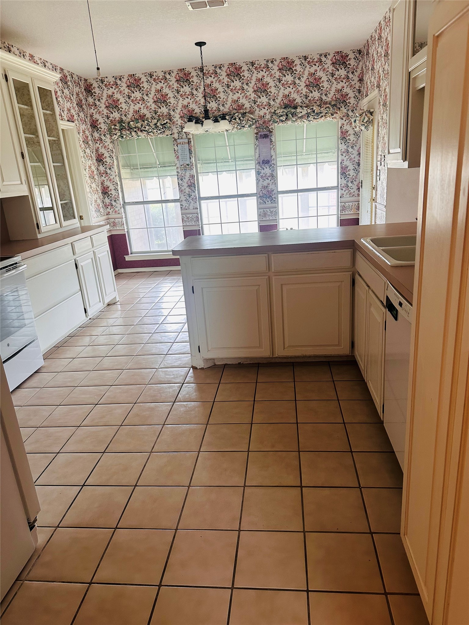 705 Quail Walk Cleburne TX 76033