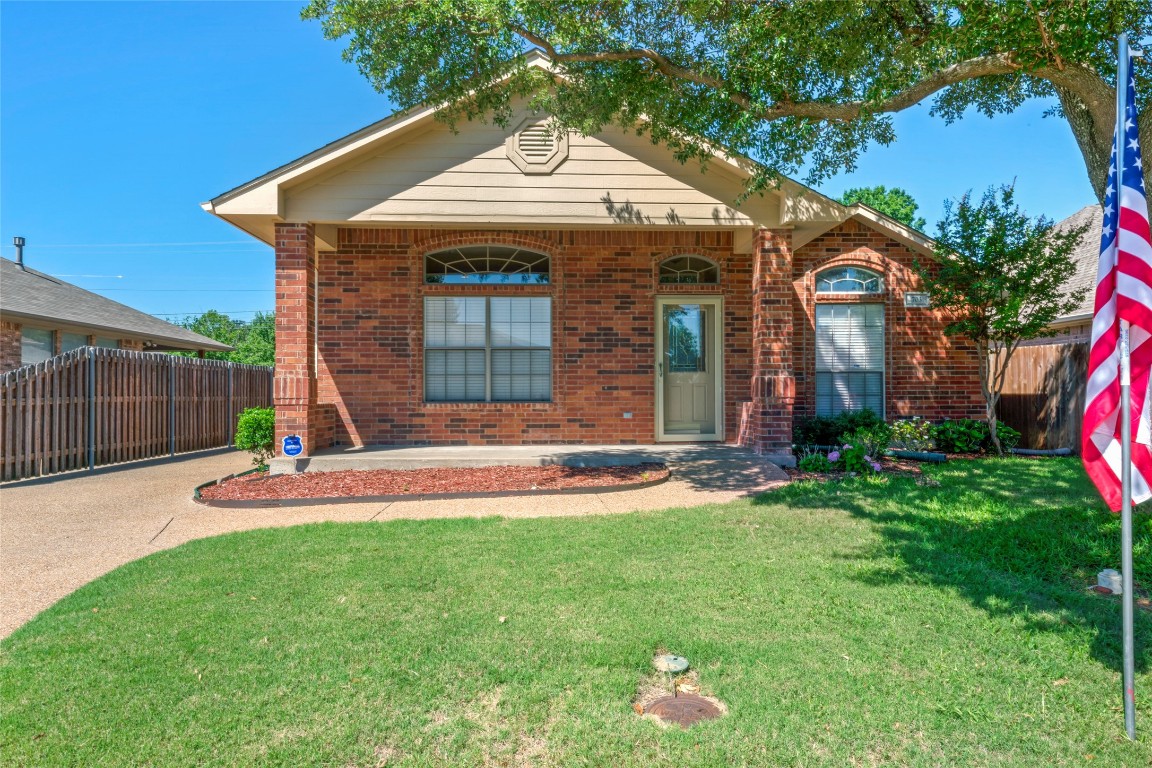 703 Tulane Drive Waxahachie TX 75165