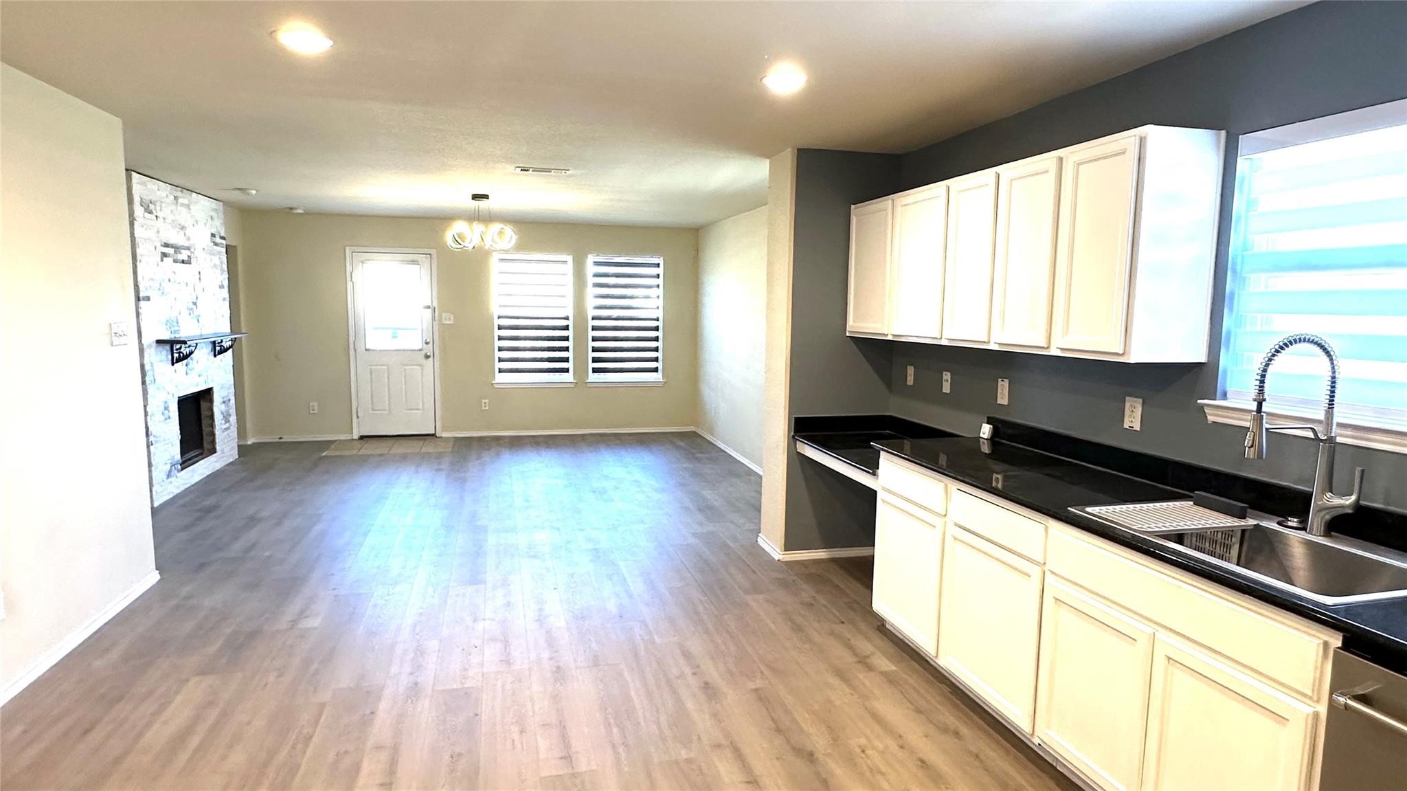 817 Lark Drive Aubrey TX 76227