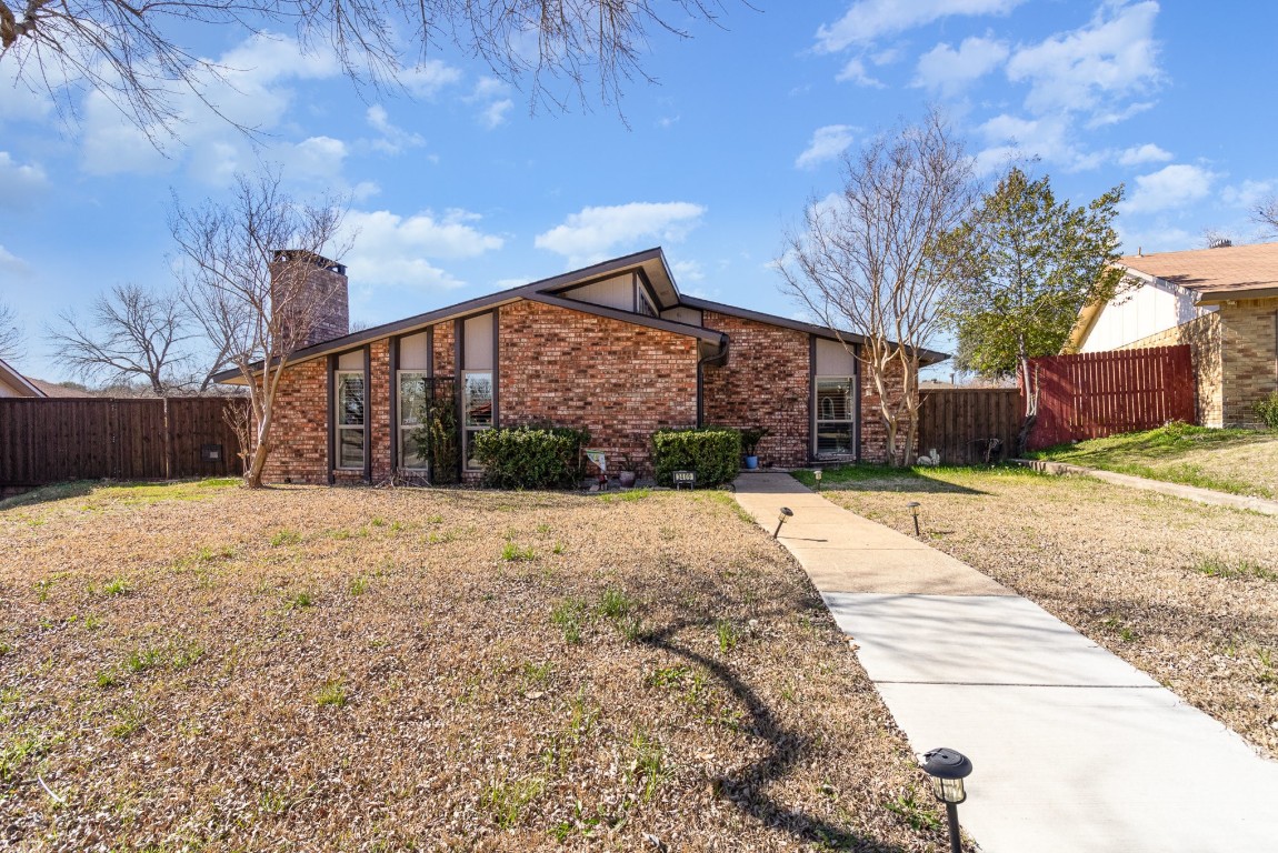 3409 Knoll Point Drive Garland TX 75043