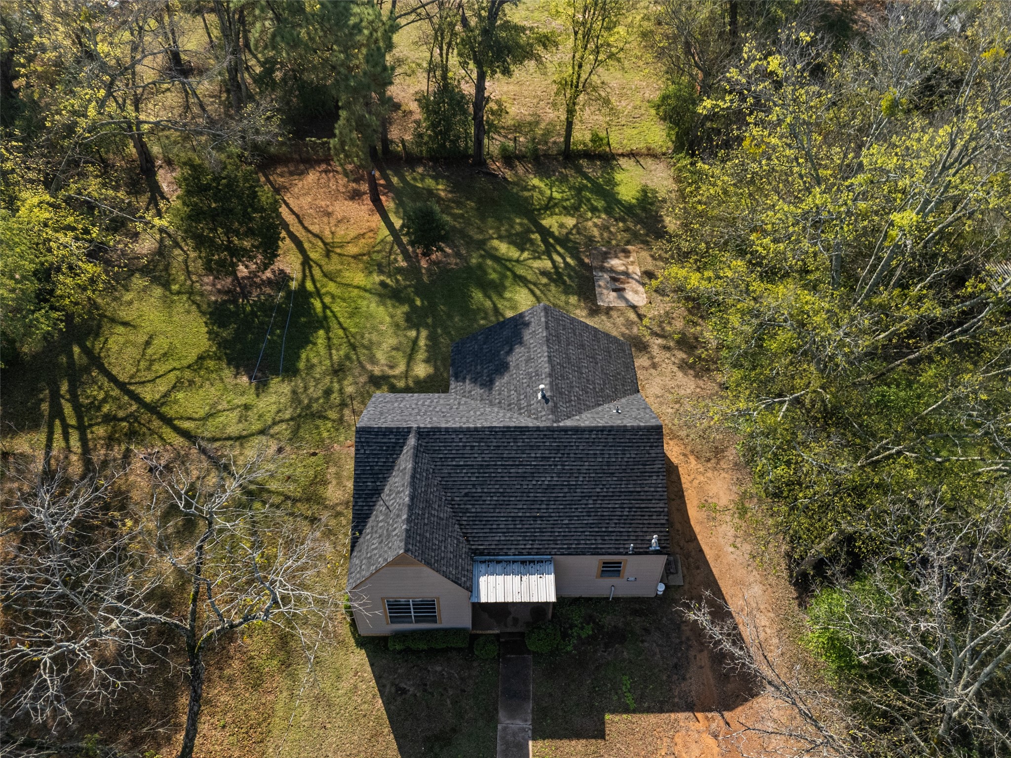 204 W Jones Street Longview TX 75602