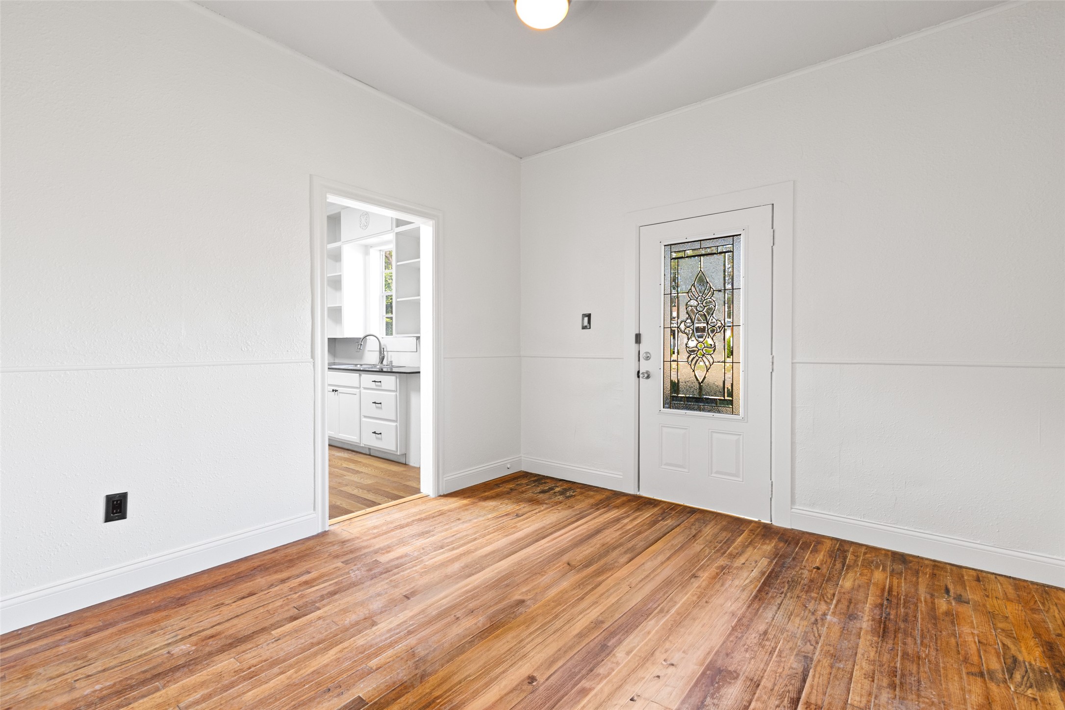 204 W Jones Street Longview TX 75602