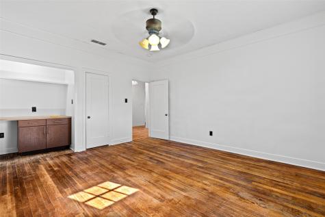 204 W Jones Street Longview TX 75602