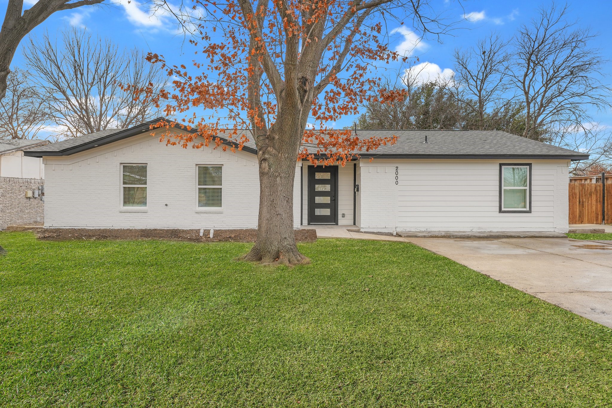 2000 Knollwood Lane Carrollton TX 75006