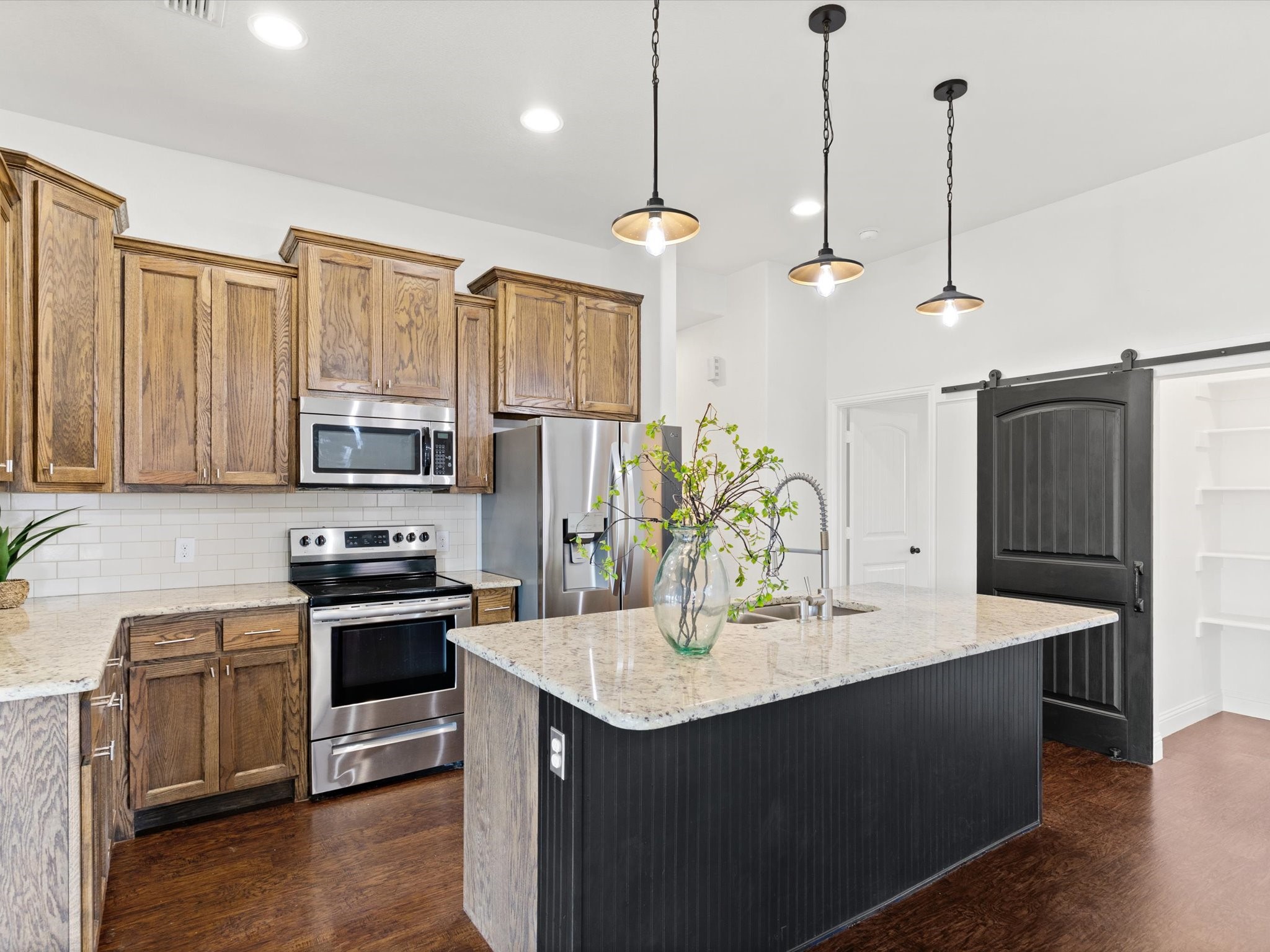 4904 Stratford Place Drive Sanger TX 76266