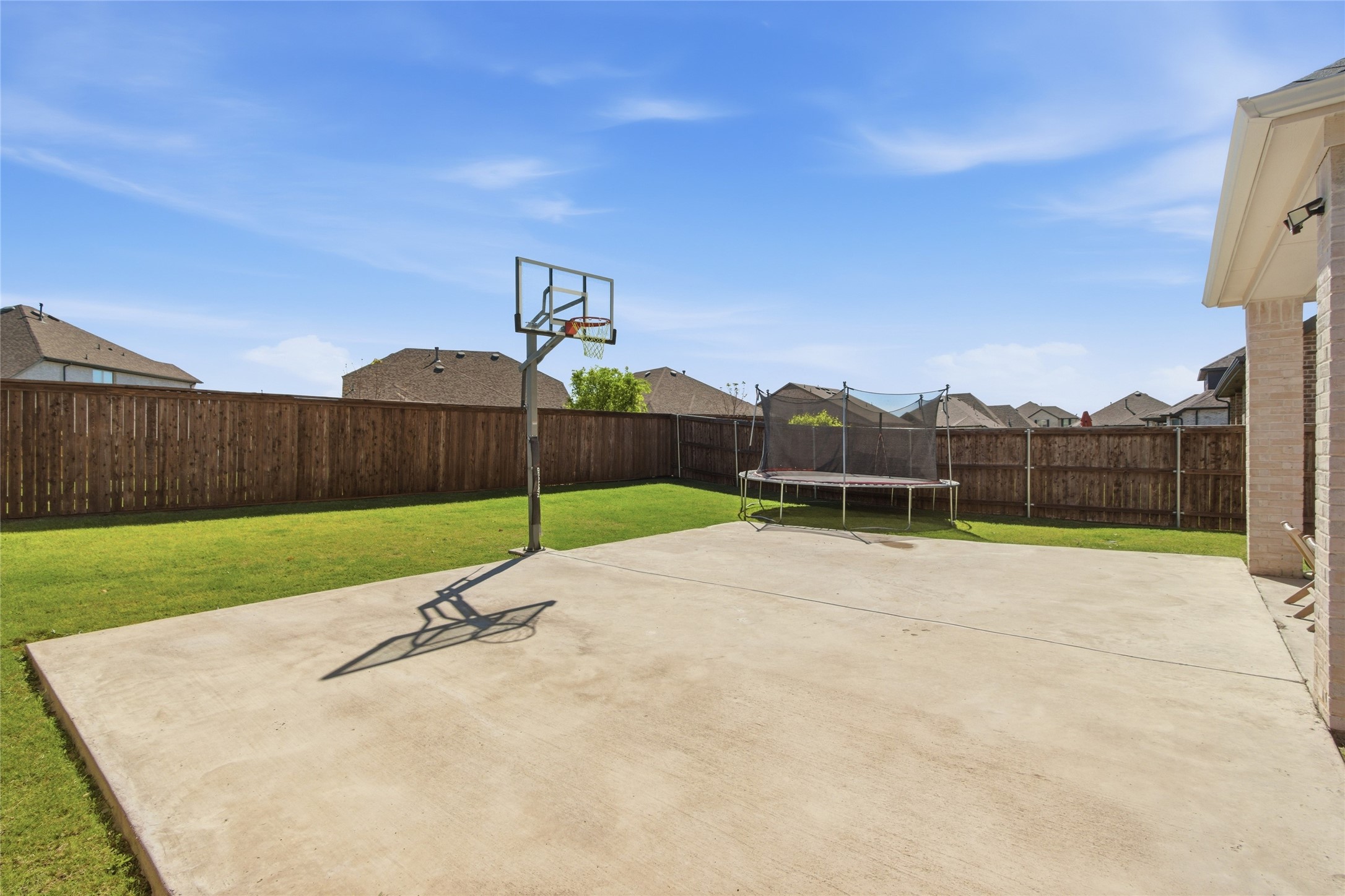 800 Cromwell Drive Celina TX 75009