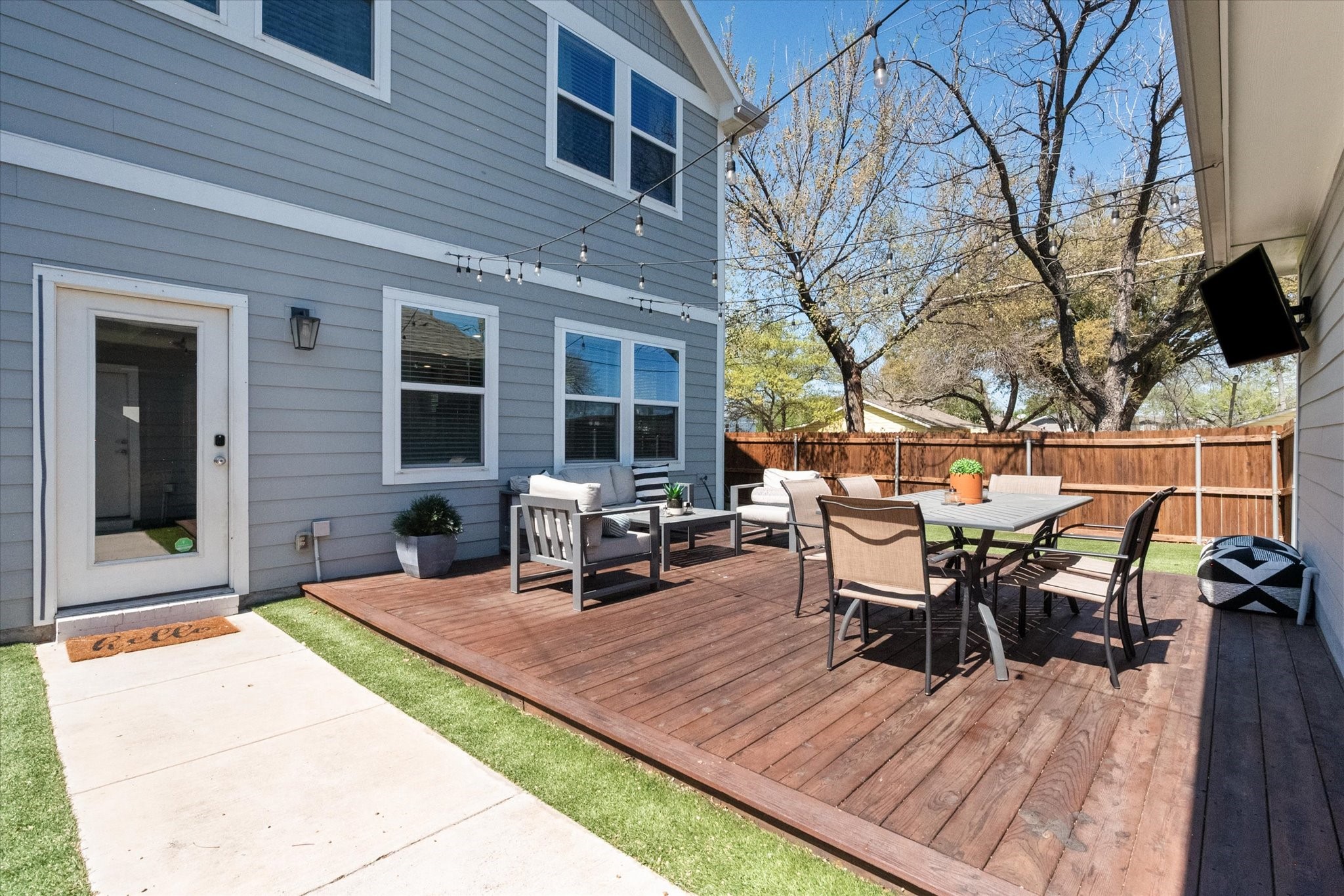 2801 Livingston Avenue Fort Worth TX 76110