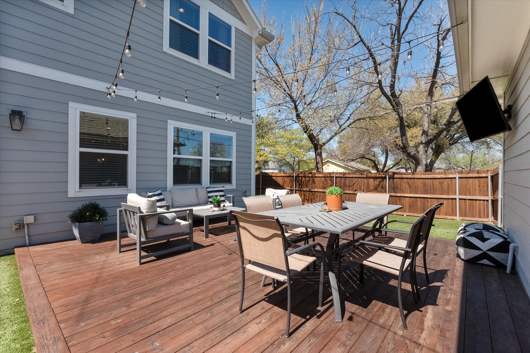 2801 Livingston Avenue Fort Worth TX 76110