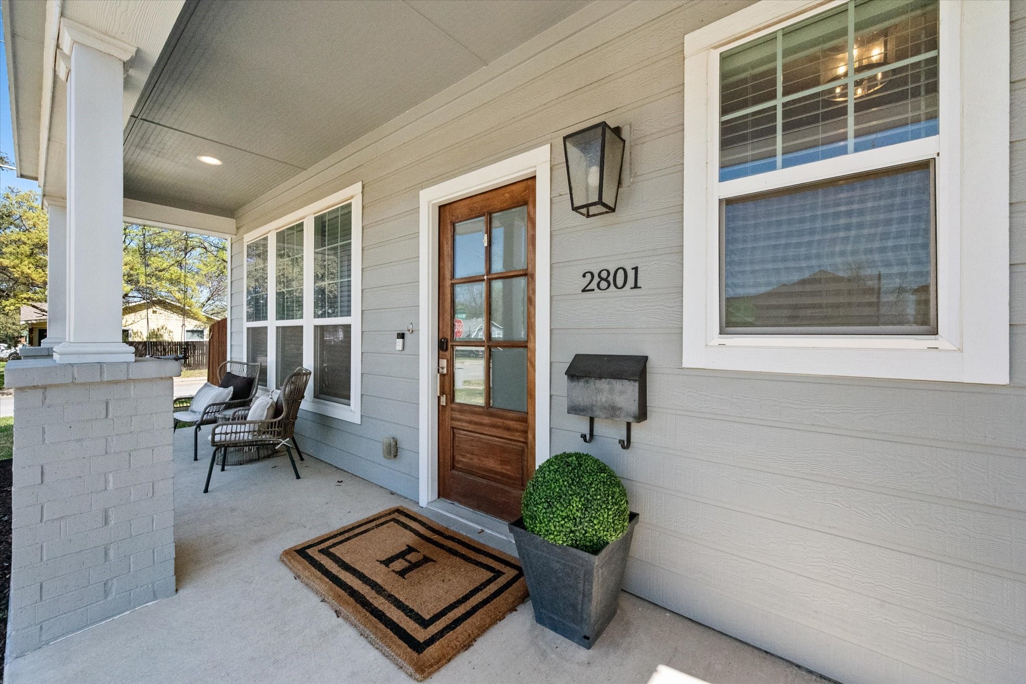 2801 Livingston Avenue Fort Worth TX 76110