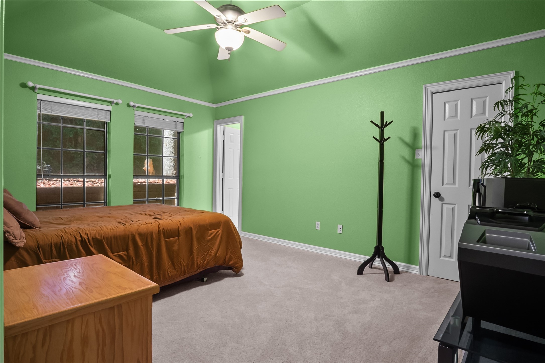 4922 Canberra Lane Arlington TX 76017