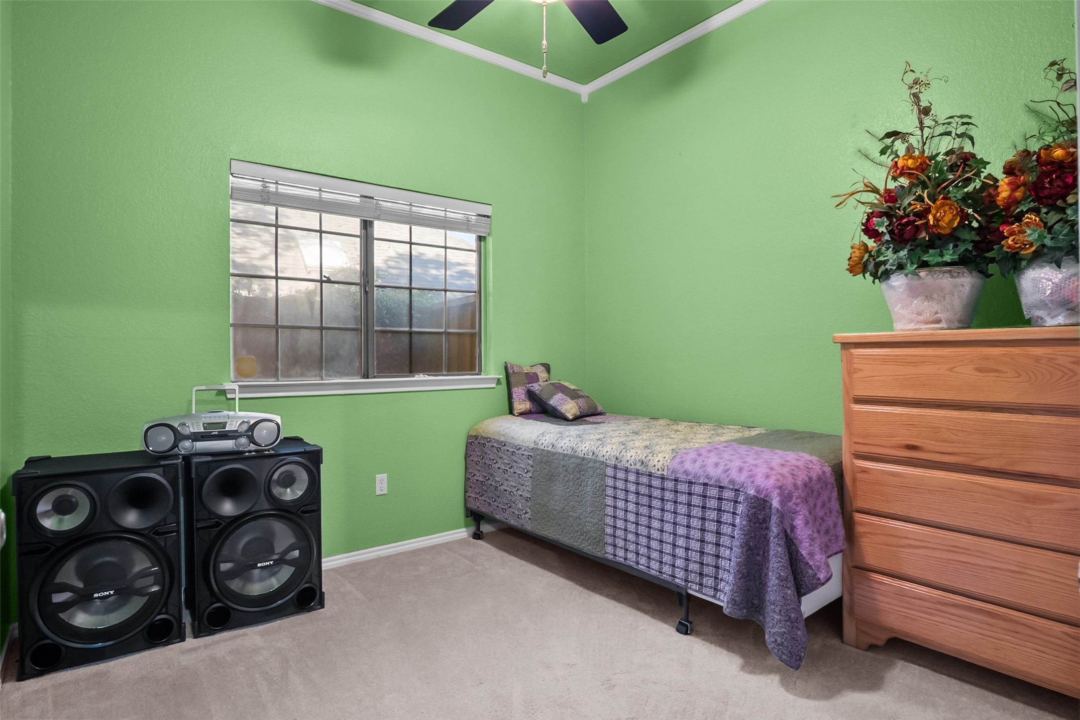4922 Canberra Lane Arlington TX 76017