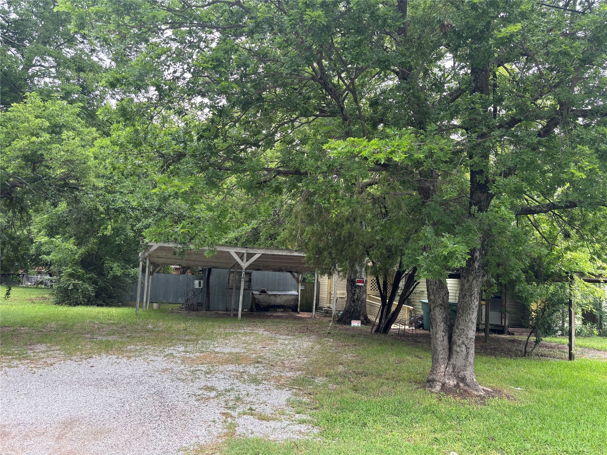 817 E Scott Street Sherman TX 75090
