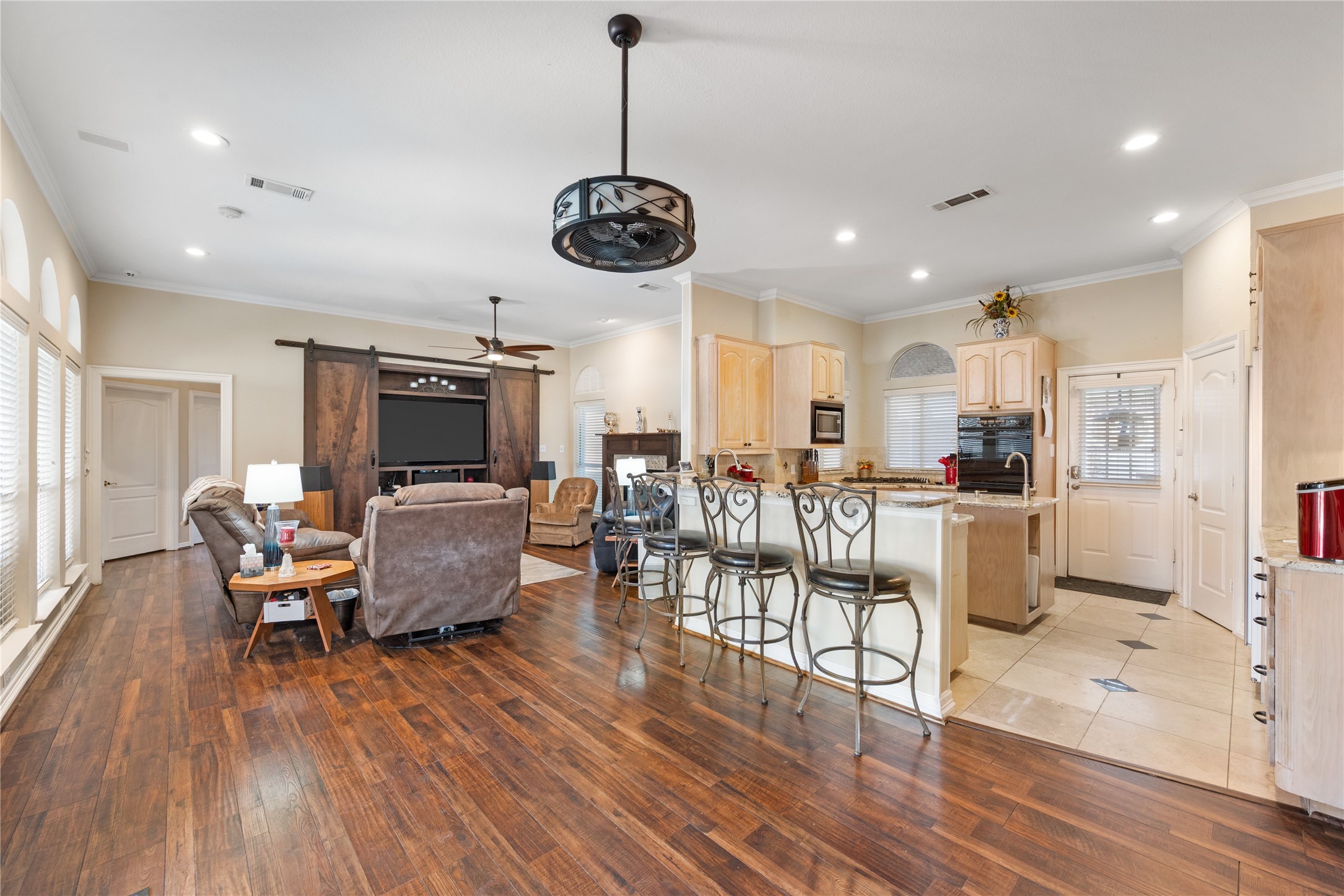 5519 Hunterwood Lane Arlington TX 76017