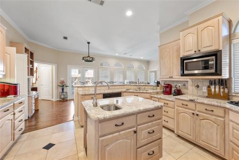 5519 Hunterwood Lane Arlington TX 76017