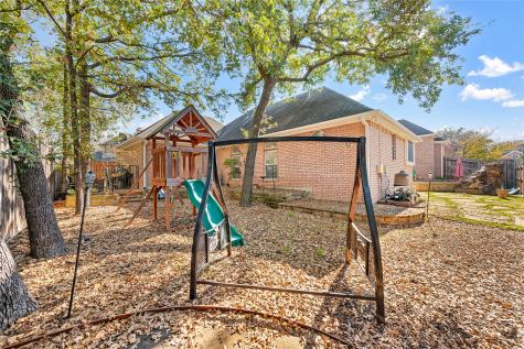 5519 Hunterwood Lane Arlington TX 76017