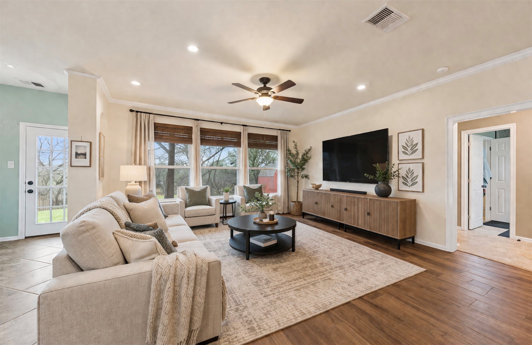 4008 Falcon Ridge Drive Haltom City TX 76137