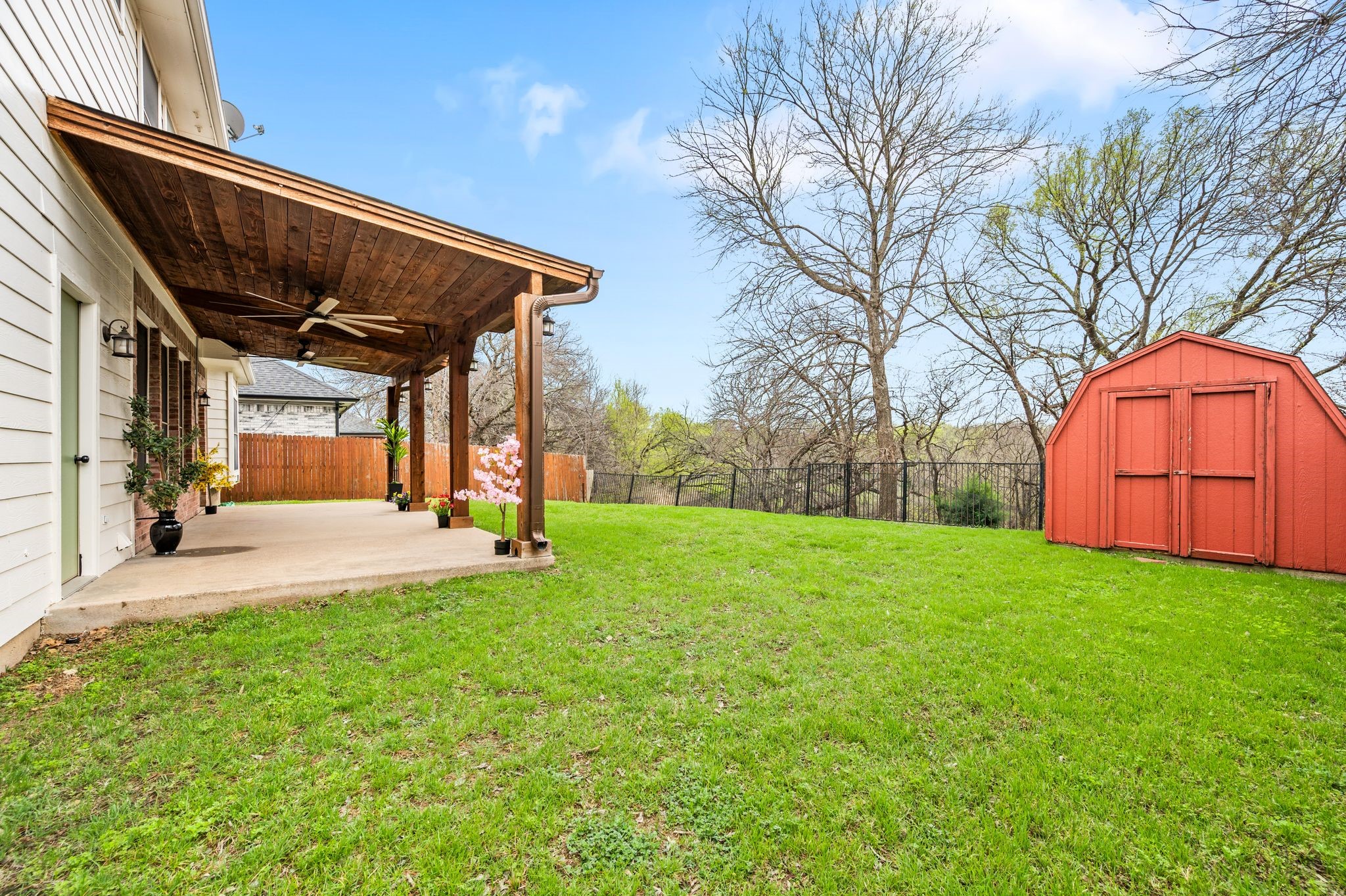 4008 Falcon Ridge Drive Haltom City TX 76137