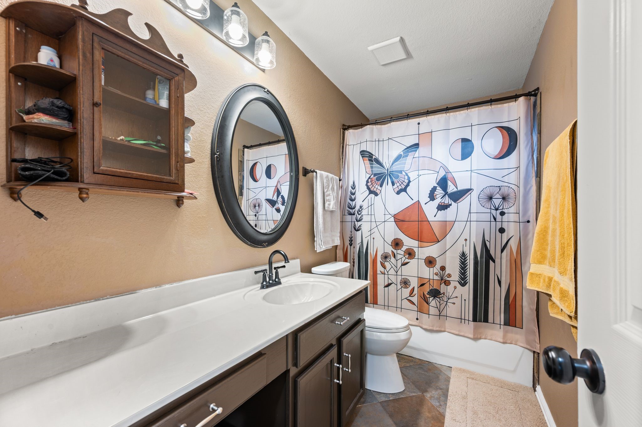 4008 Falcon Ridge Drive Haltom City TX 76137