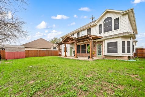 4008 Falcon Ridge Drive Haltom City TX 76137