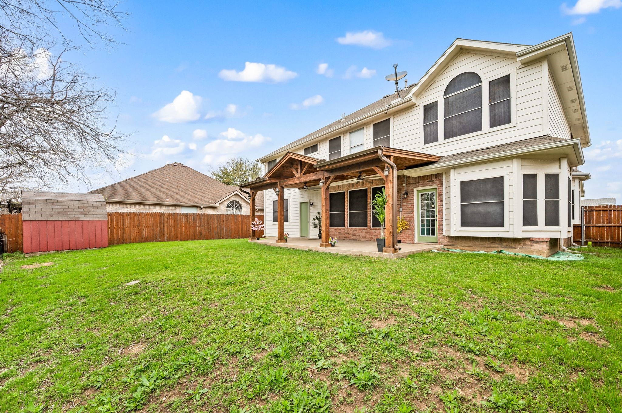 4008 Falcon Ridge Drive Haltom City TX 76137