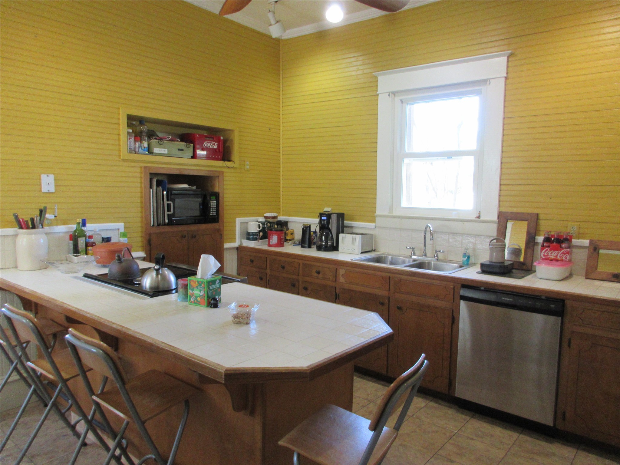 607 S First Street S Rosebud TX 76570