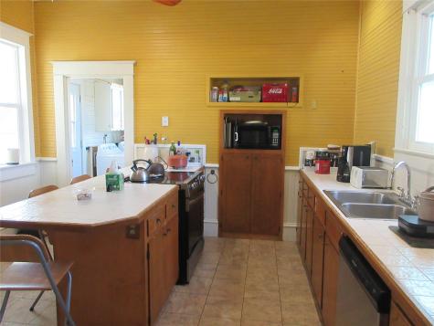 607 S First Street S Rosebud TX 76570