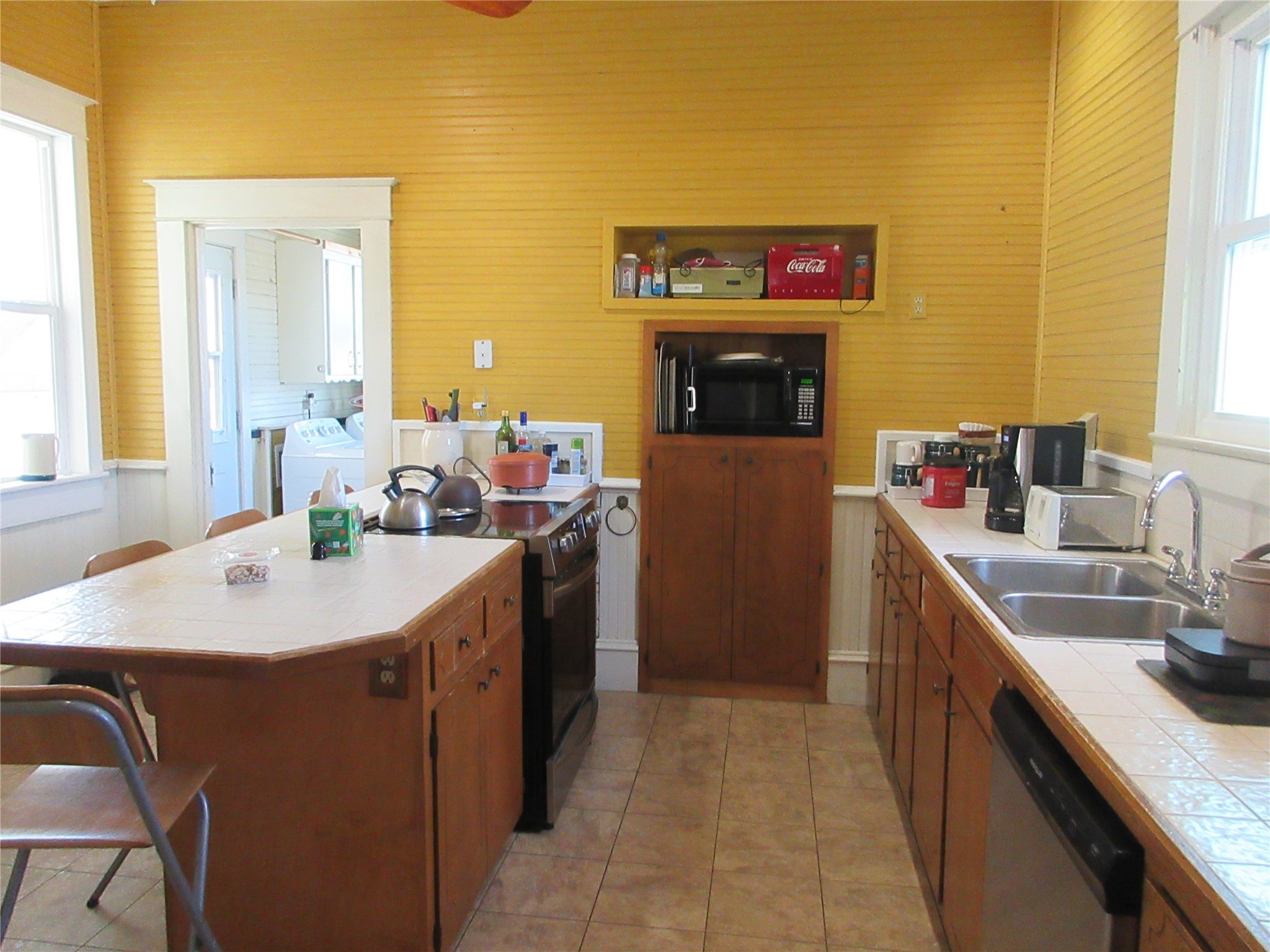 607 S First Street S Rosebud TX 76570
