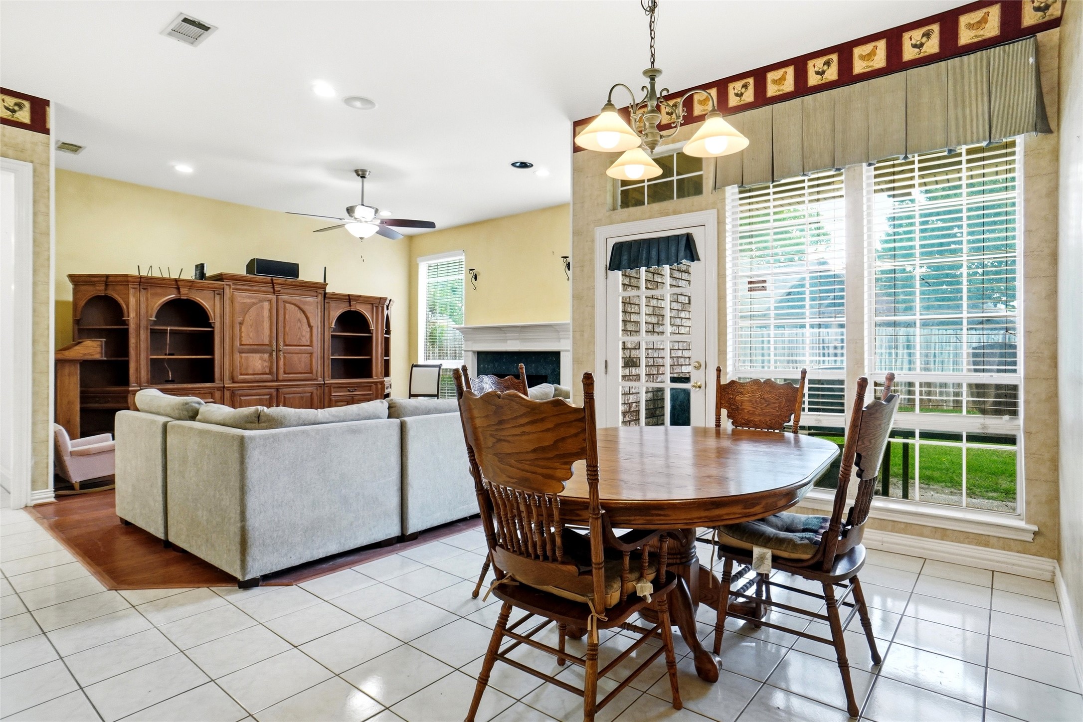 1620 Oak Creek Drive Hurst TX 76054