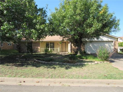 225 Monterrey Drive Hewitt TX 76643