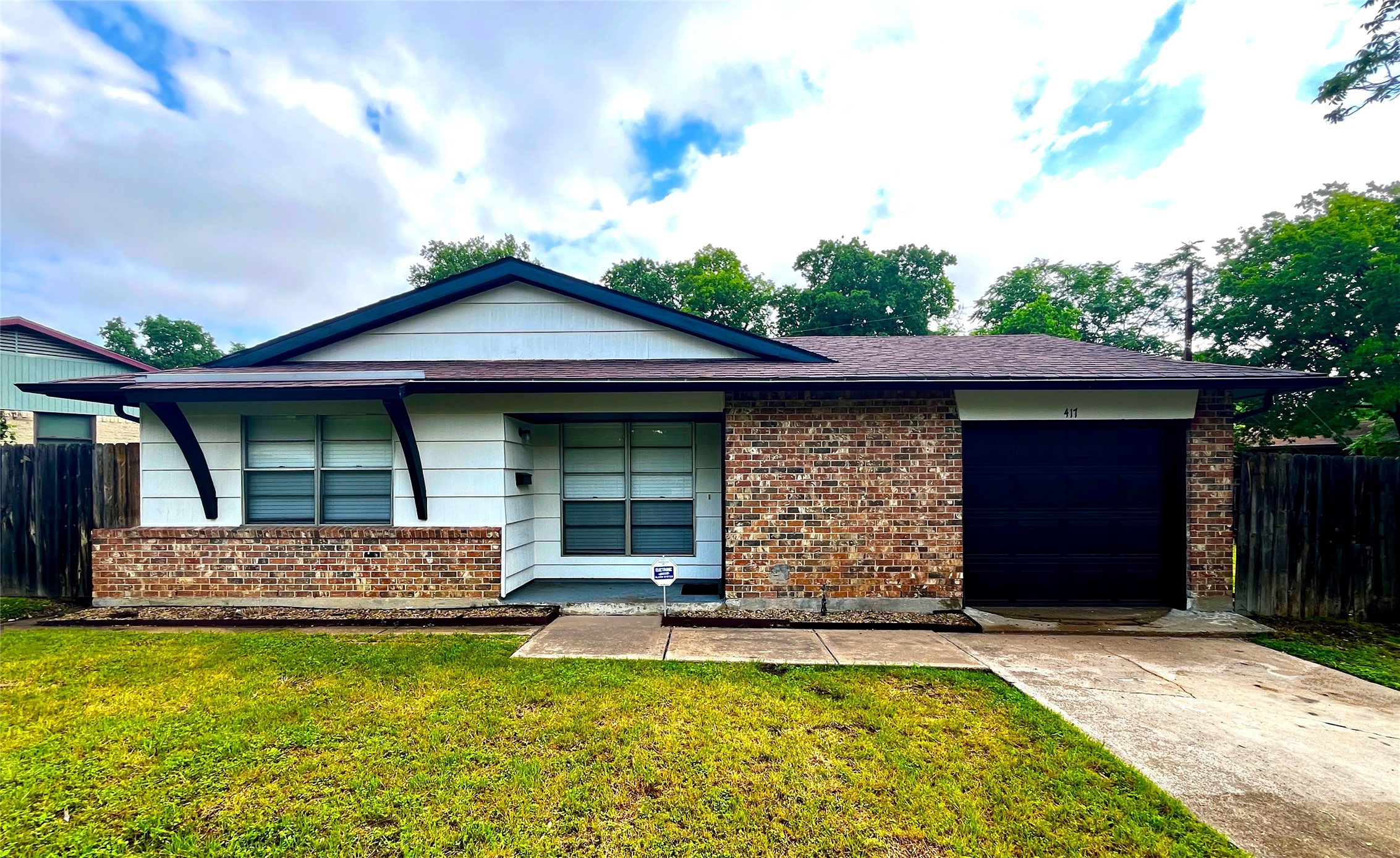 417 Goldwood Drive Dallas TX 75232