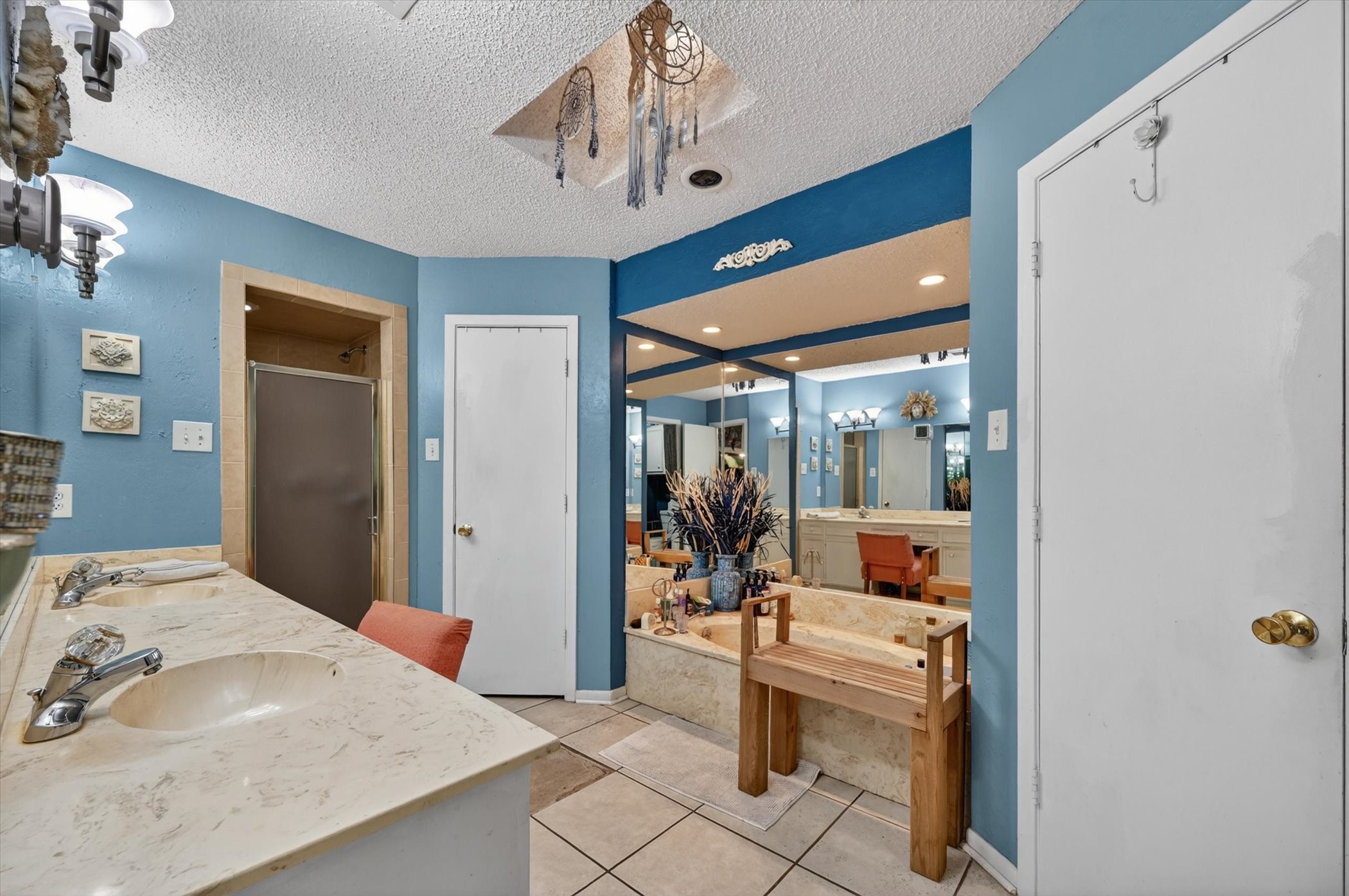10015 Chimney Hill Lane Dallas TX 75243