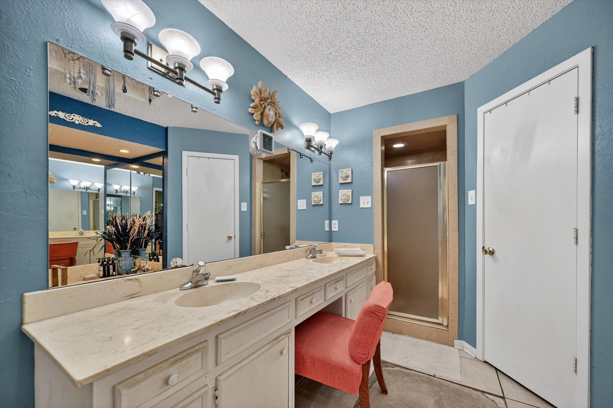 10015 Chimney Hill Lane Dallas TX 75243