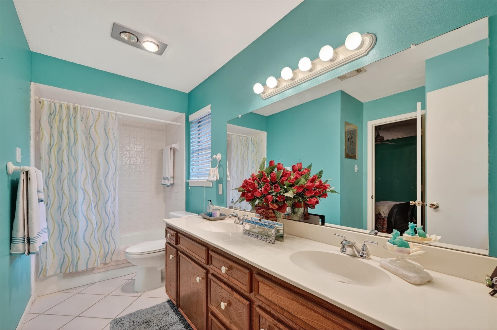 10015 Chimney Hill Lane Dallas TX 75243