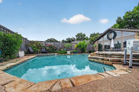 10015 Chimney Hill Lane Dallas TX 75243
