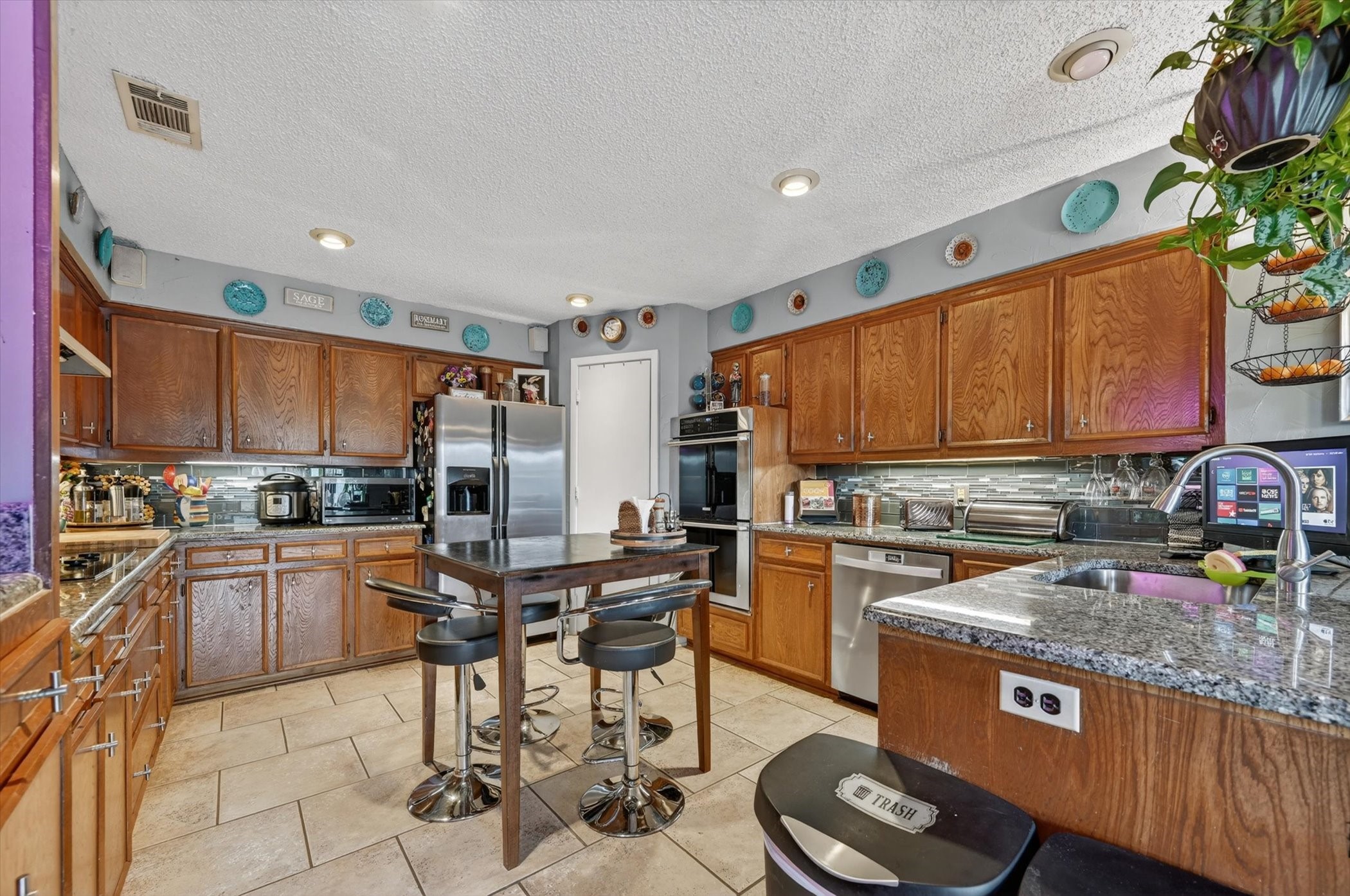 10015 Chimney Hill Lane Dallas TX 75243