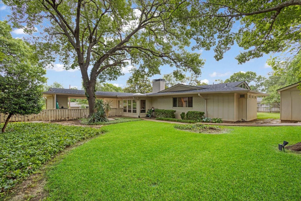 624 Westwood Drive Sherman TX 75092