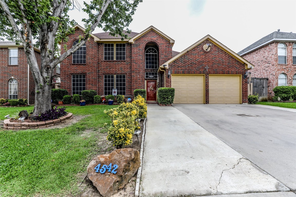 4542 Saint Andrews Drive Grand Prairie TX 75052
