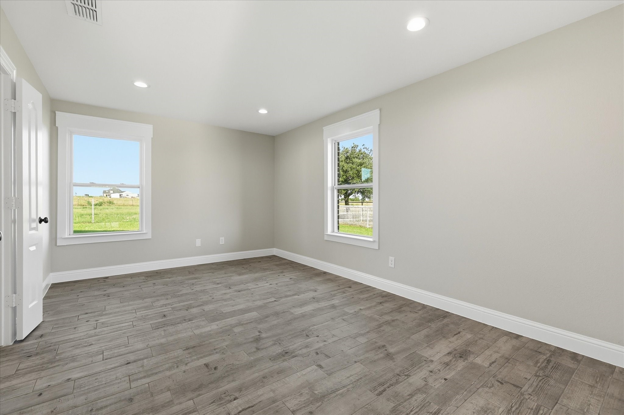 2500 County Road 332 Era TX 76238