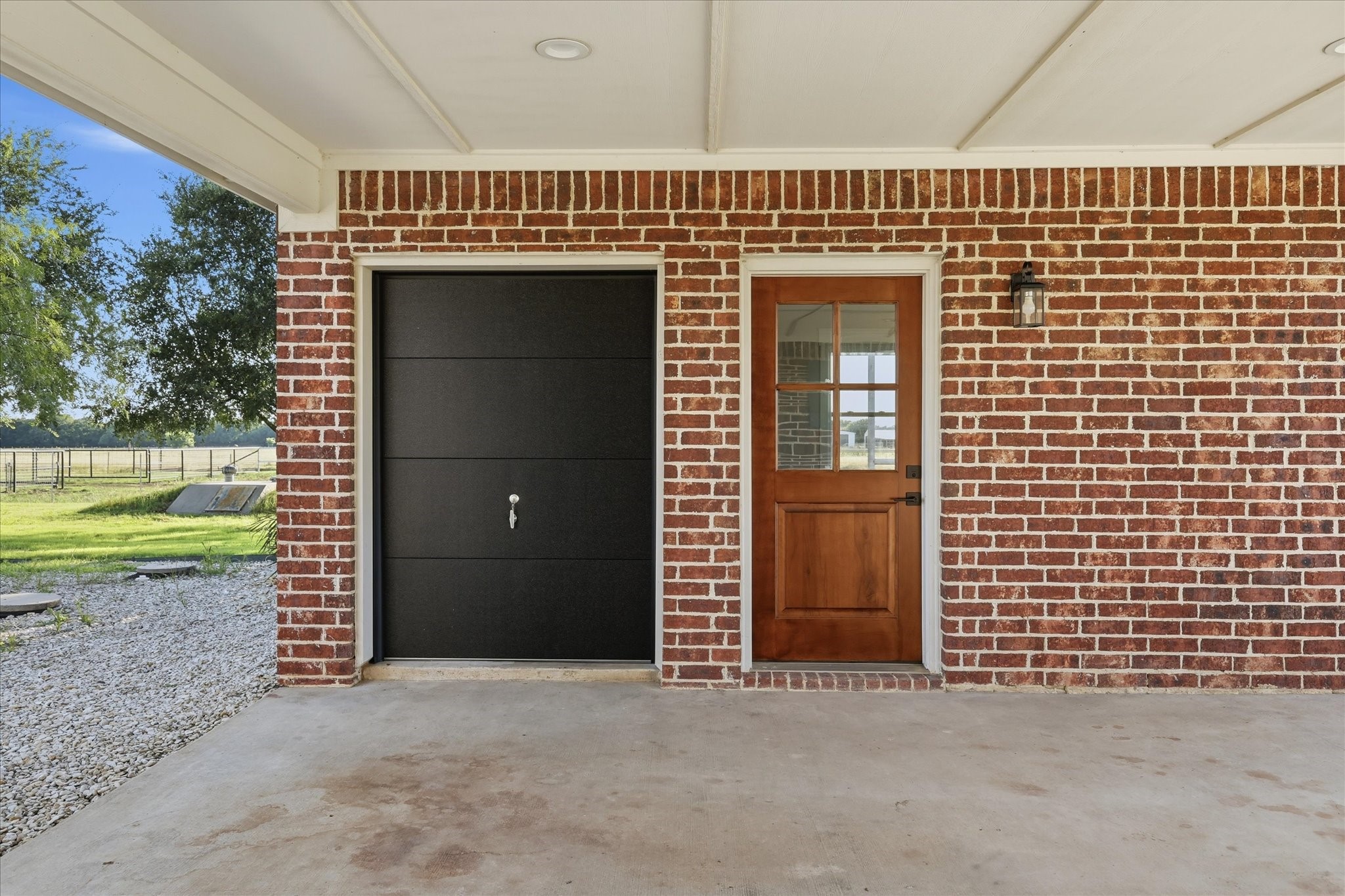 2500 County Road 332 Era TX 76238