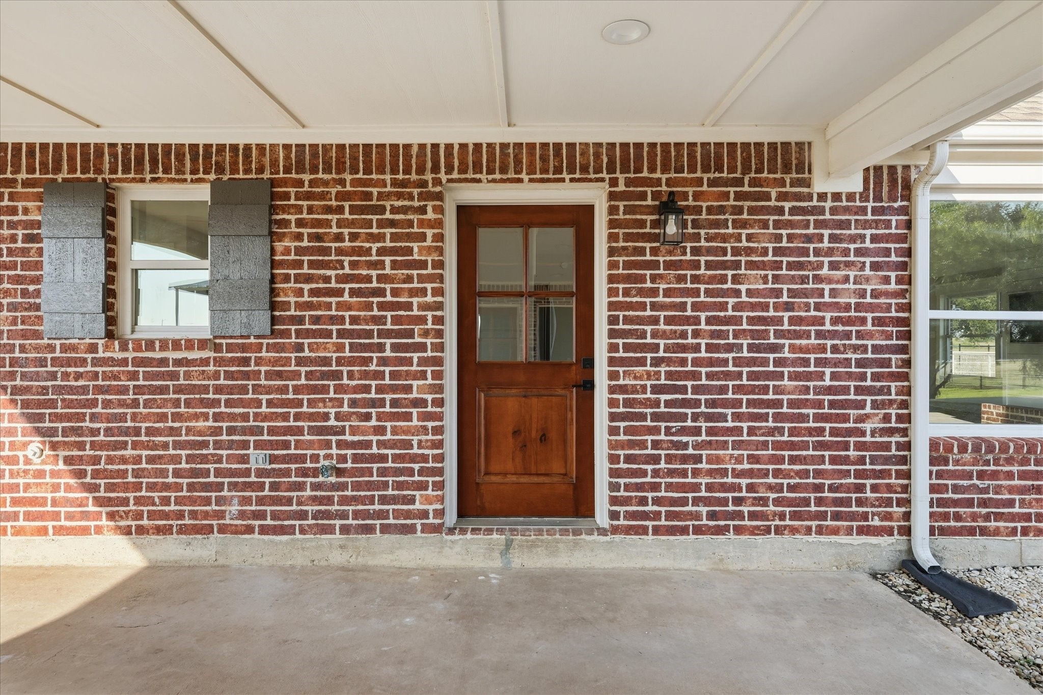 2500 County Road 332 Era TX 76238