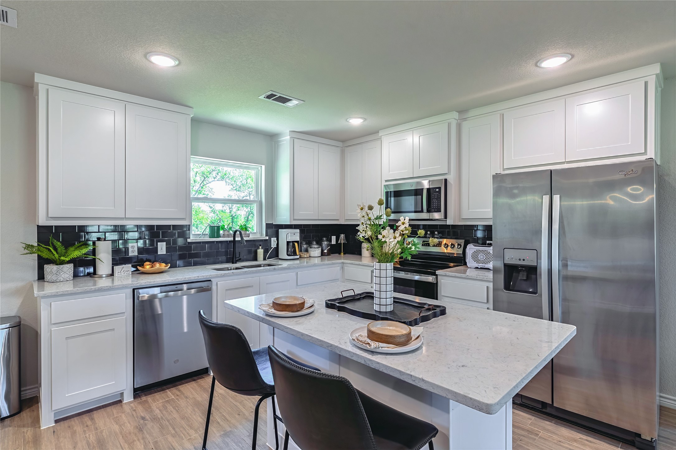 7020 Madaline Court Azle TX 76020