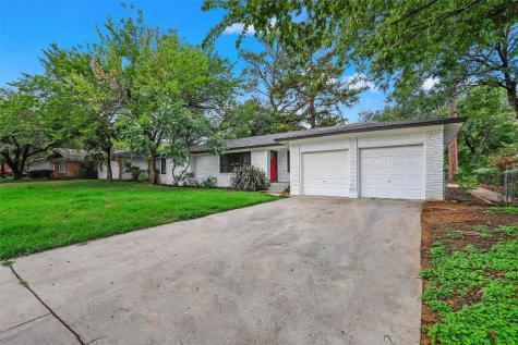 2520 Halbert Street Fort Worth TX 76112