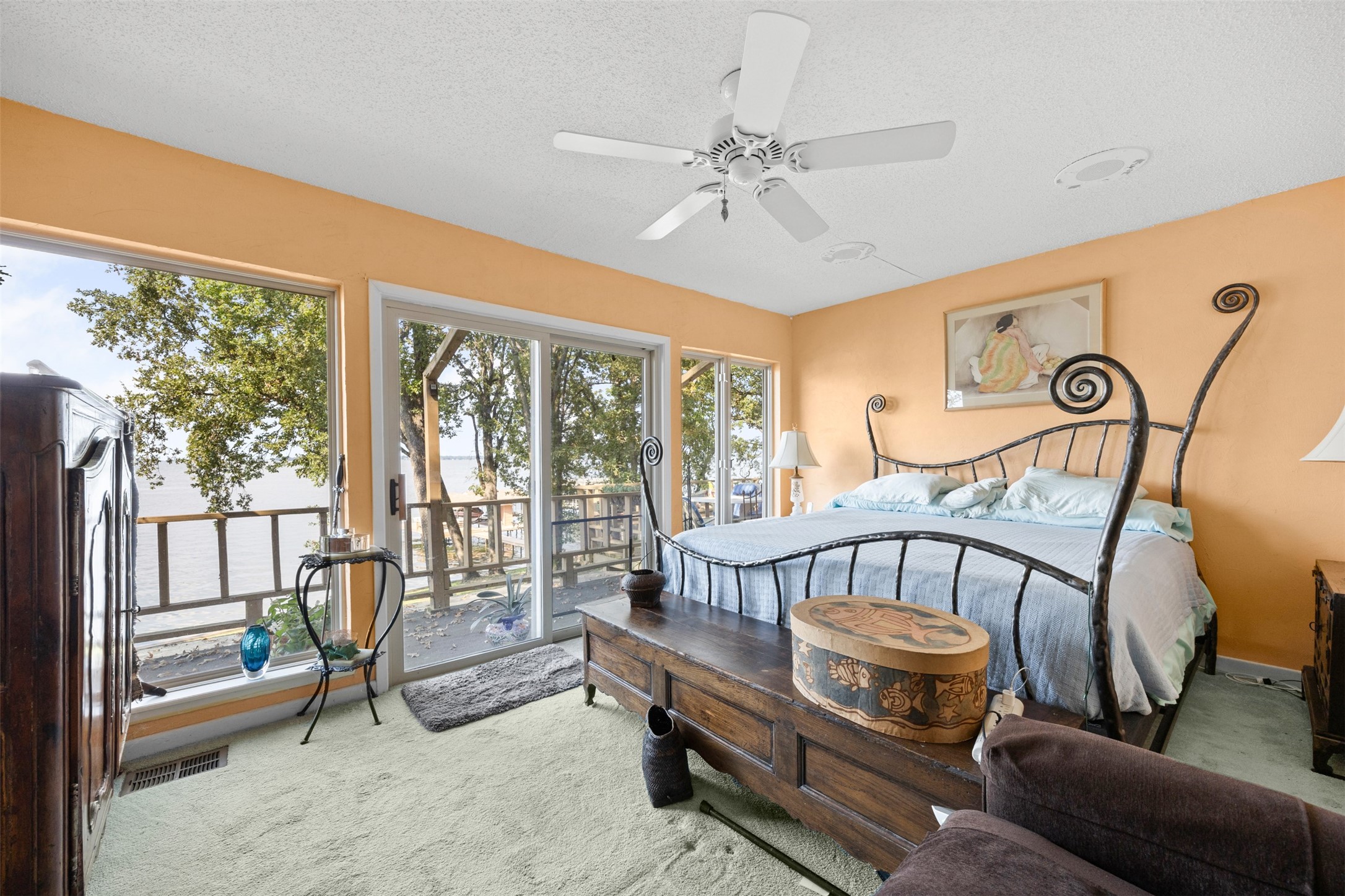 1108 Lovers Lane Tool TX 75143