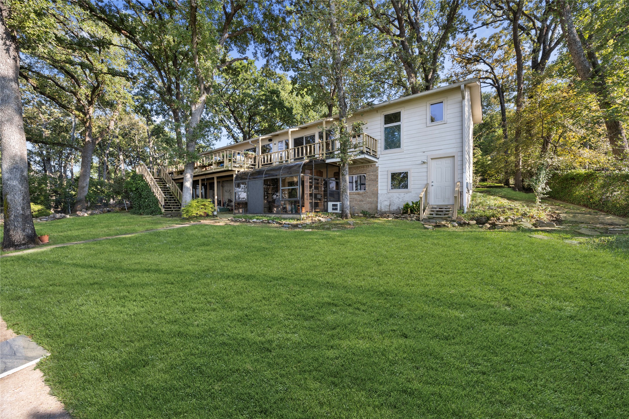 1108 Lovers Lane Tool TX 75143