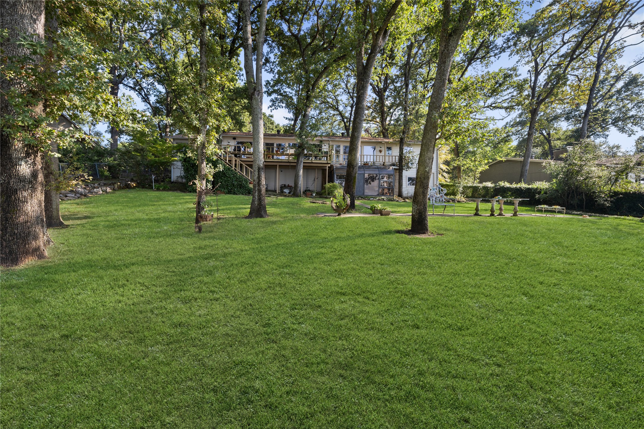 1108 Lovers Lane Tool TX 75143