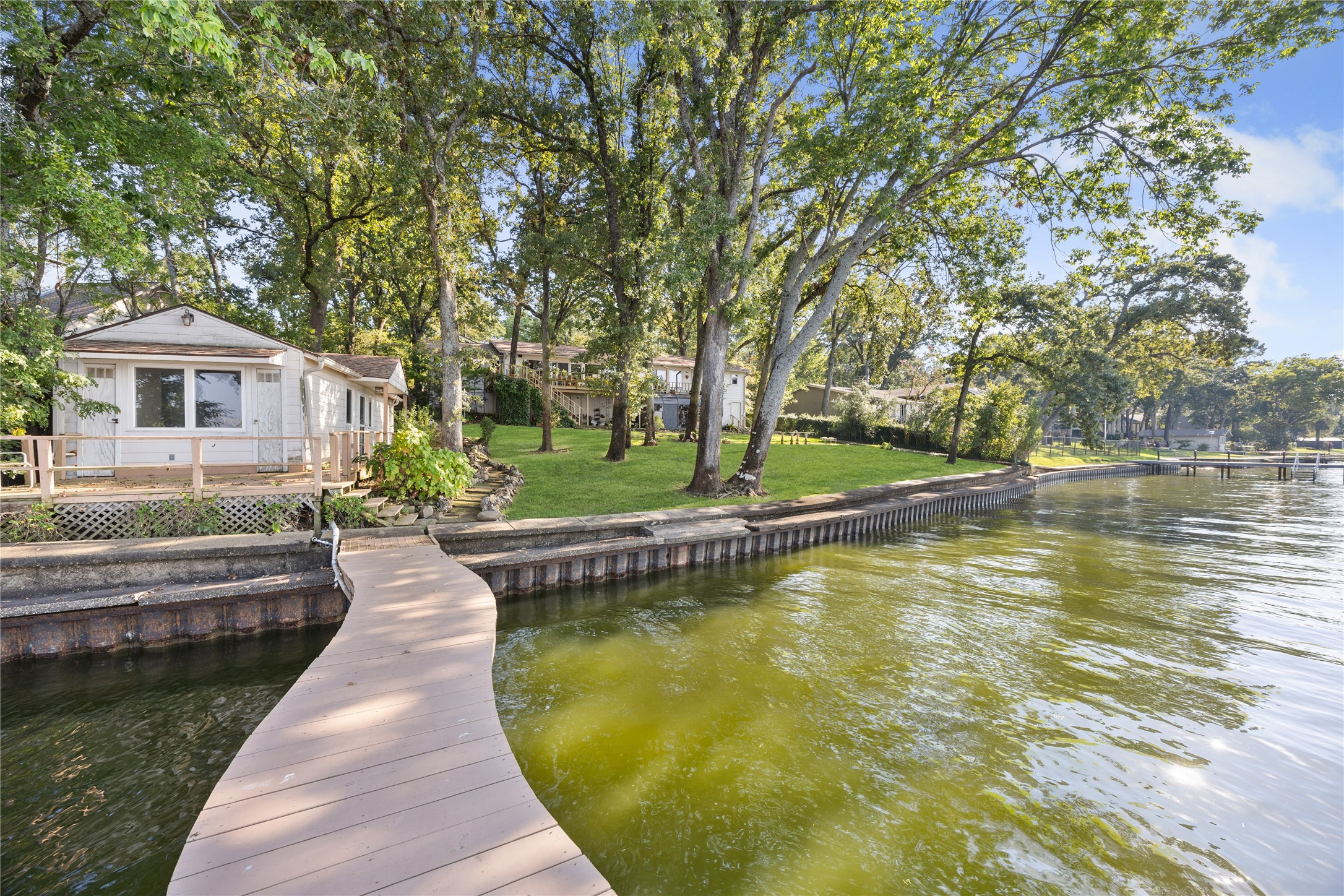 1108 Lovers Lane Tool TX 75143