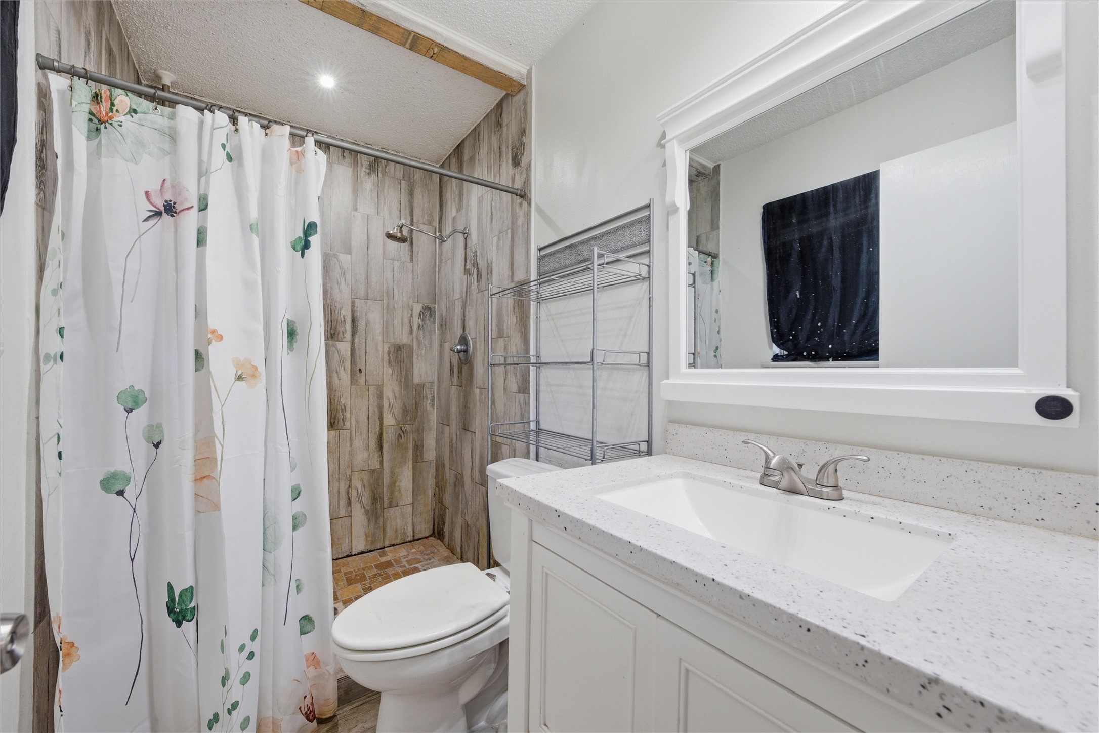 103 Mooney Avenue Oglesby TX 76561