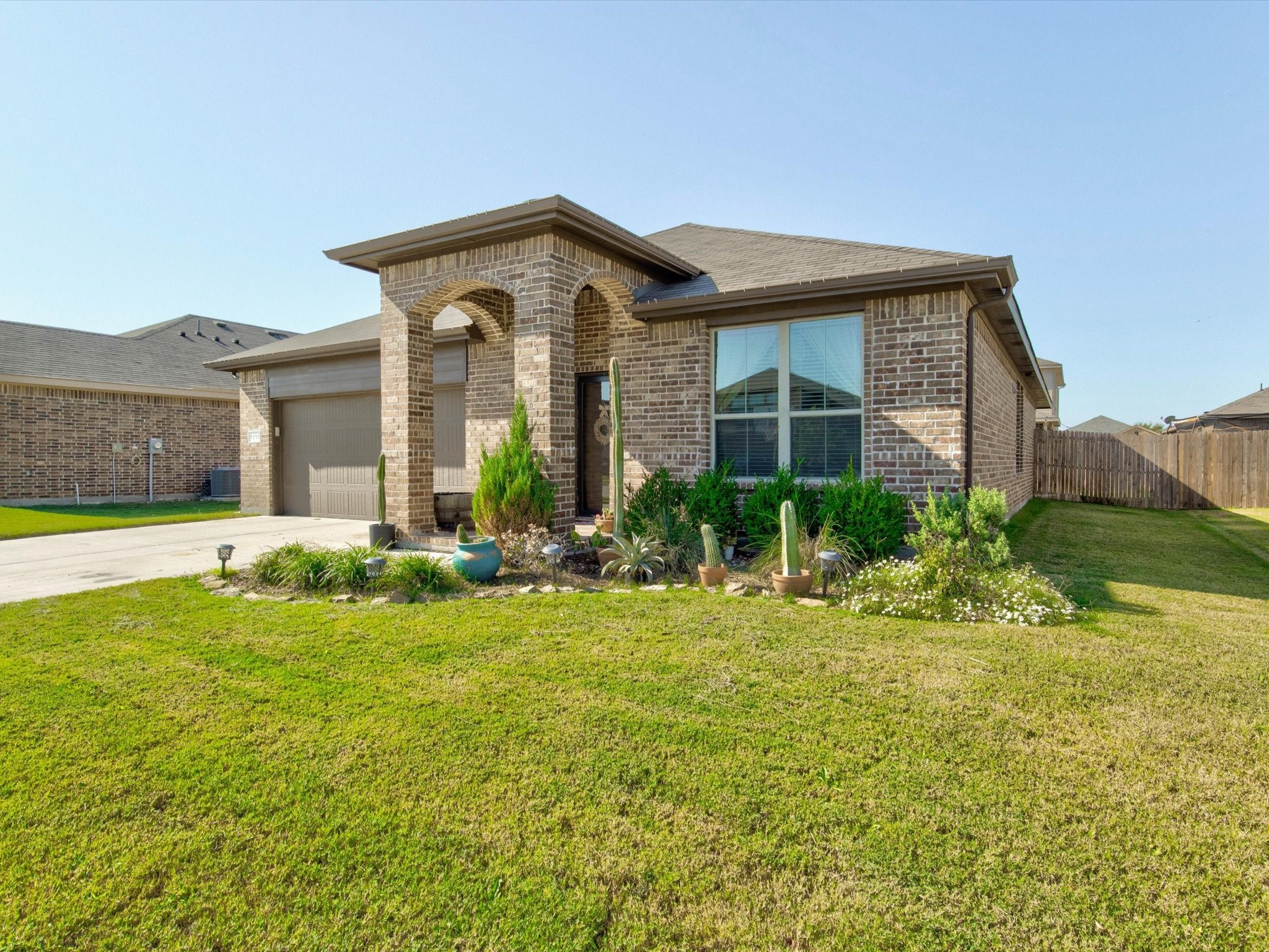 1711 Cross Creek Lane Cleburne TX 76033