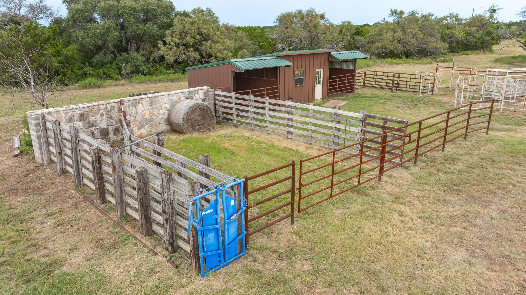 2707 County Road 247 Hico TX 76457